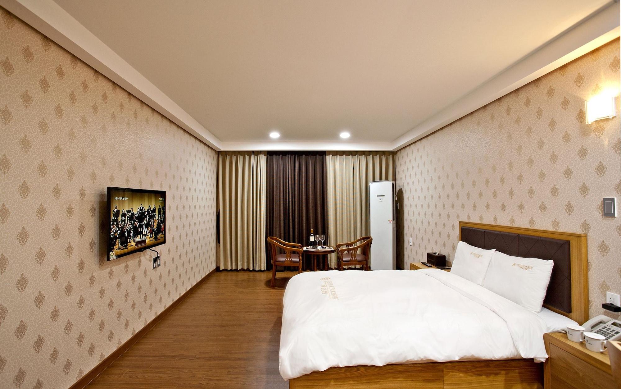 คอเจ โอเชียน โฮเต็ล Hotel กอเจ ภายนอก รูปภาพ